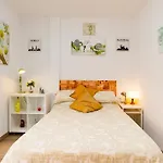 Sohocenter Apartment 2 Rooms Young People Only